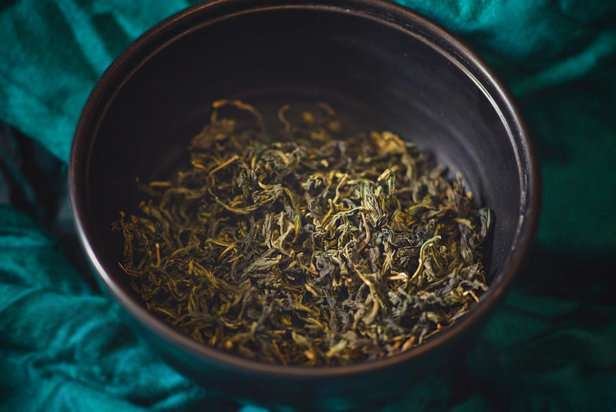 full leaf oolong tea da hong pao giant red robe